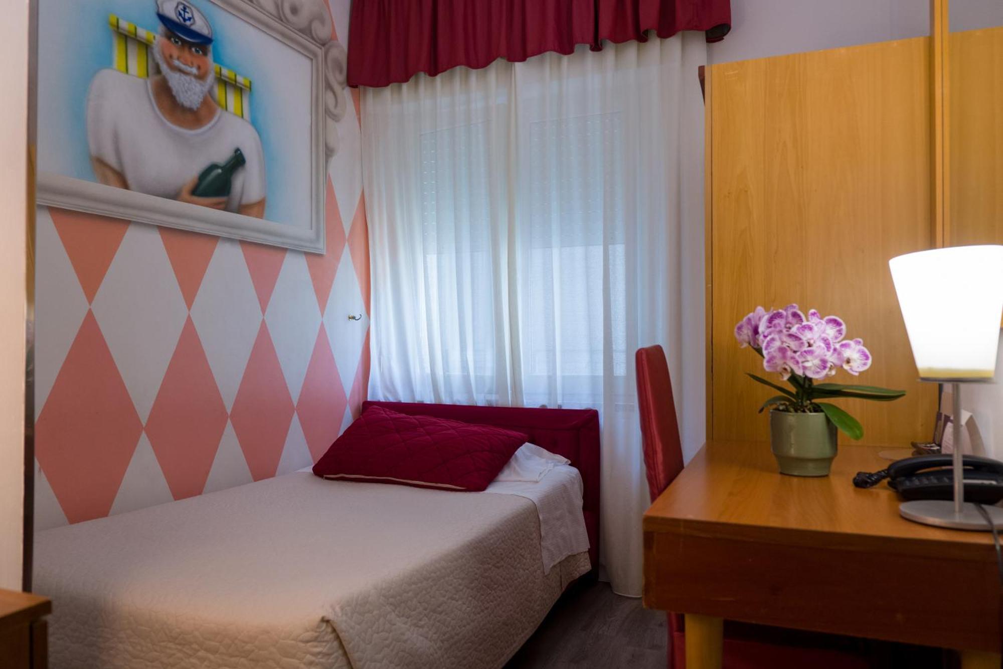 Hotel La Gradisca Rimini Esterno foto